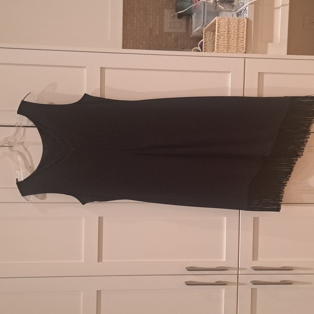Elegant Black Fringe Hem Dress - Picture 3 of 6